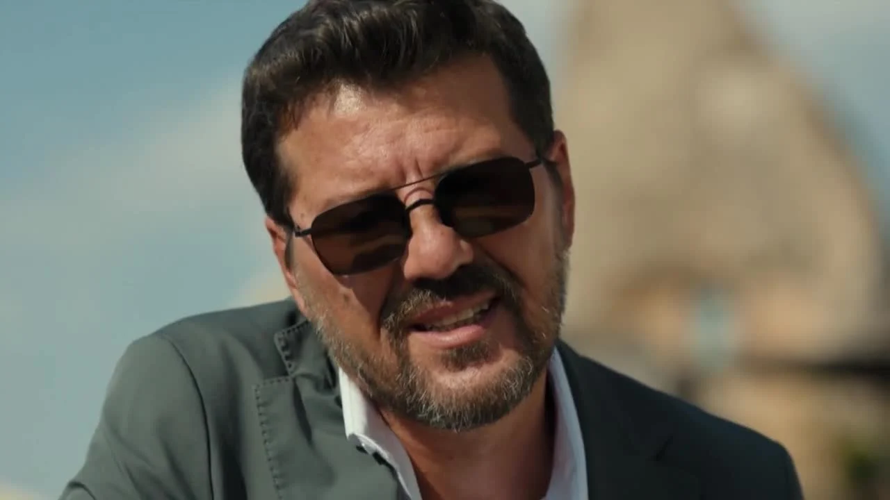 Кадры из сериала Черное сердце (2024)